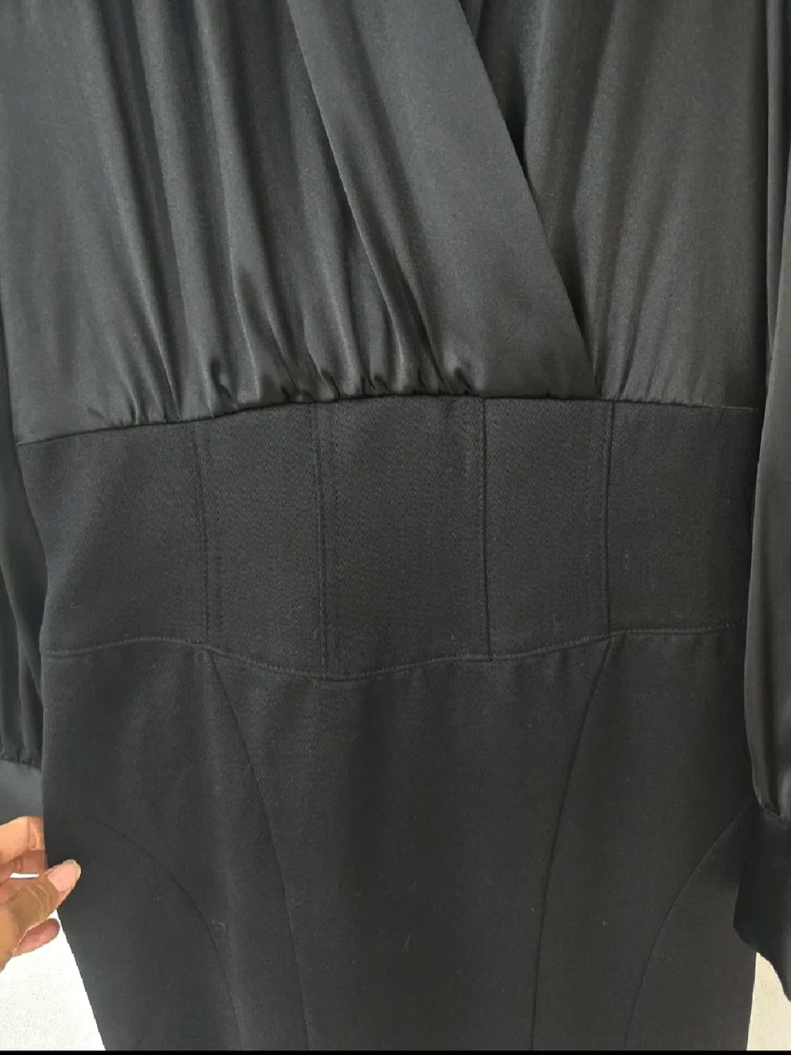 잇미샤 몸매강조 세련된 랩스타일 모직 원피스 상품이미지6