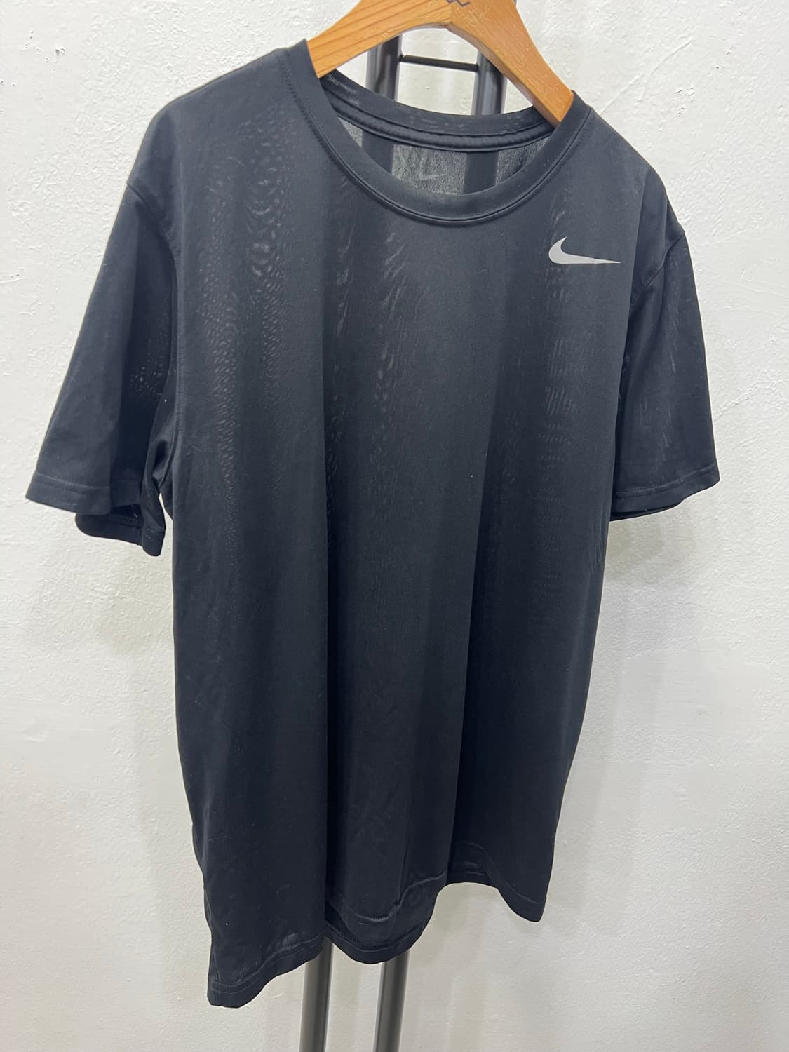 정품) 나이키 남성 드라이핏 기능성 반팔티 M 상품이미지2