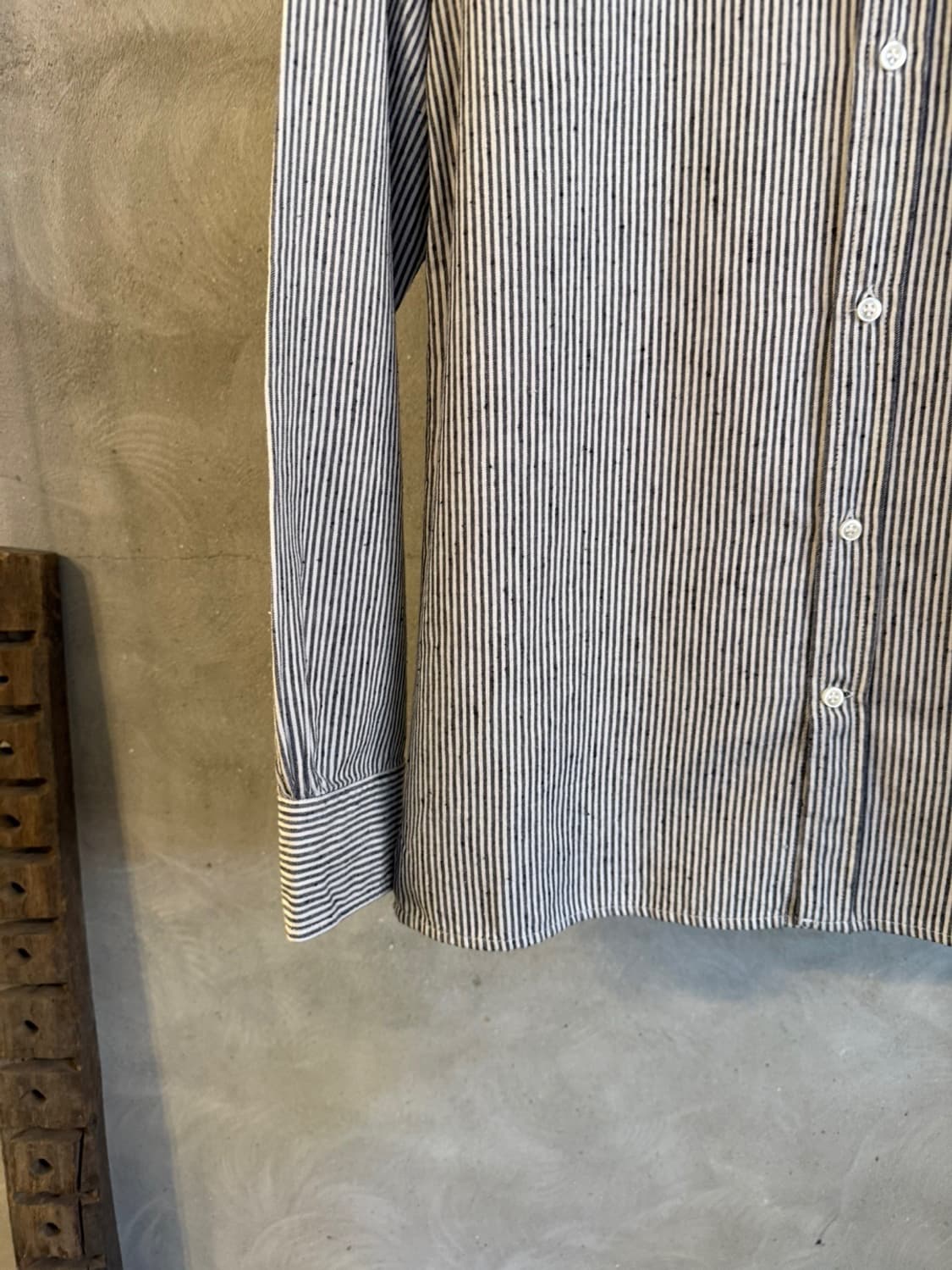 오피신 제네랄 버튼다운 셔츠 슬림100 상품이미지4