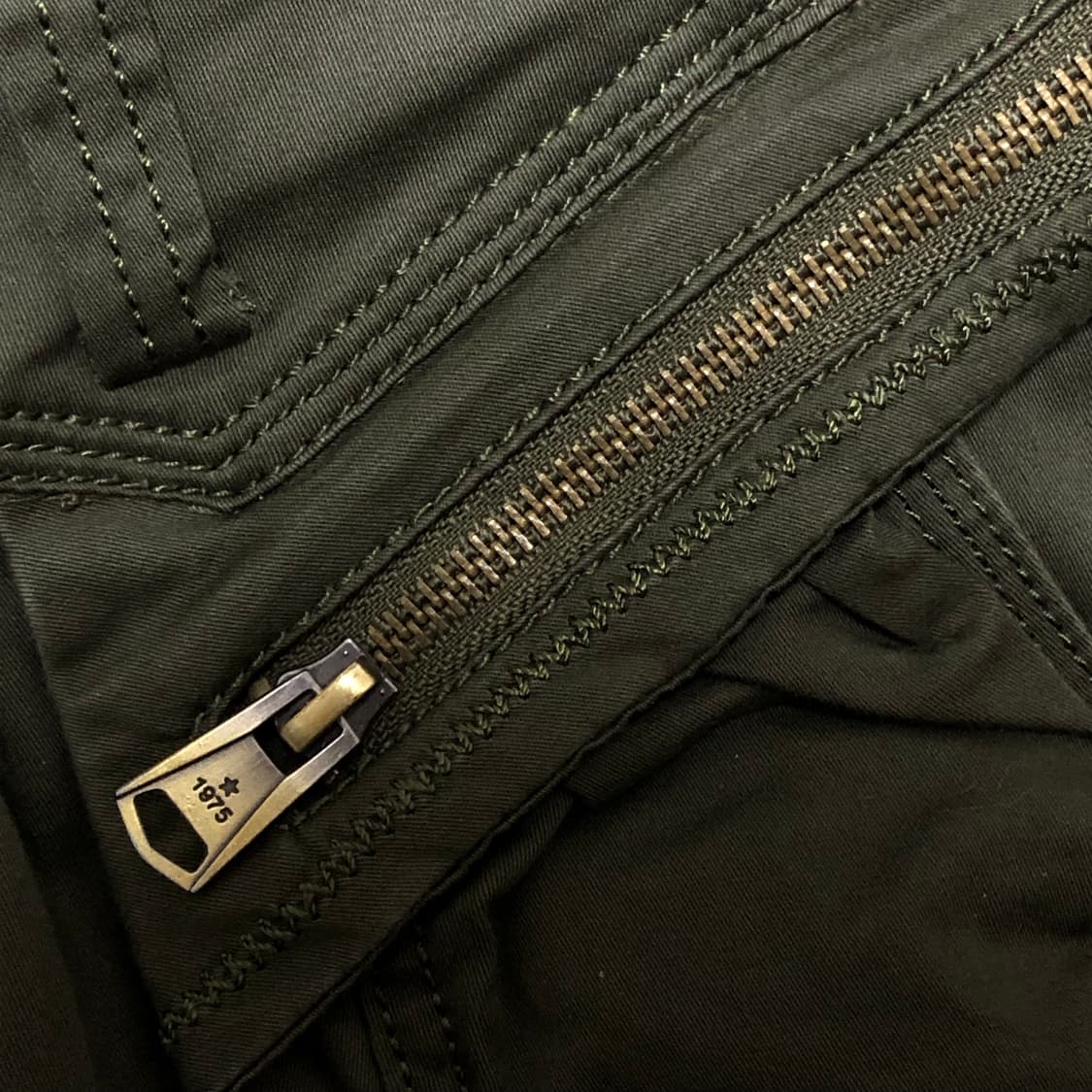 mxe 카키 골드 지퍼 스티치 미니 스커트 빈티지 상품이미지4