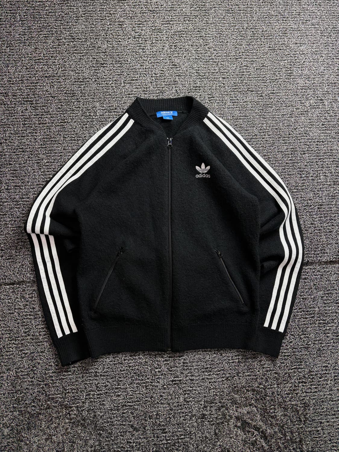 아디다스 울니트 슈퍼스타 트랙 탑 블랙 2899 상품이미지2