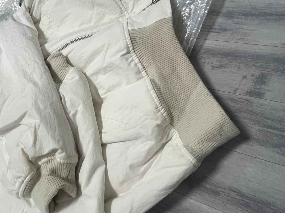 더뮤지엄비지터 로켓점퍼 상품이미지4