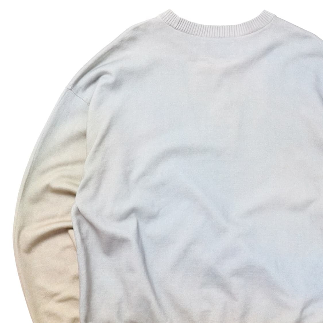 요크 Yoke Cotton Sweatshirt

 상품이미지5