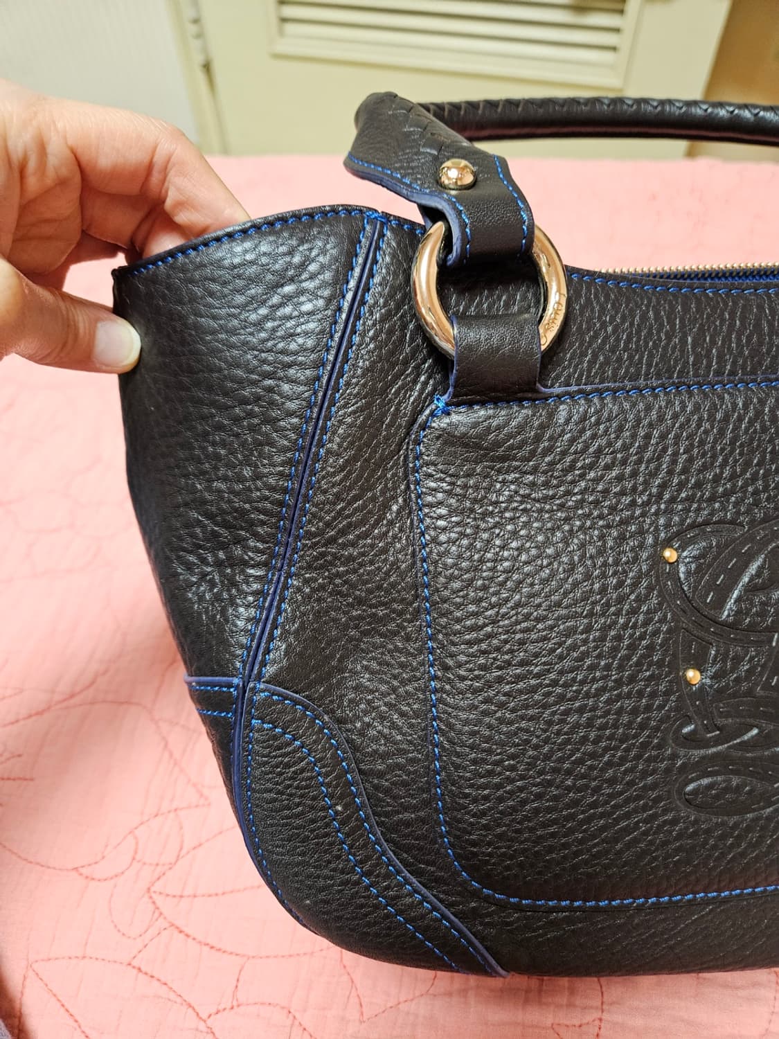 새상품. 루이까또즈 가죽 토드백 상품이미지8