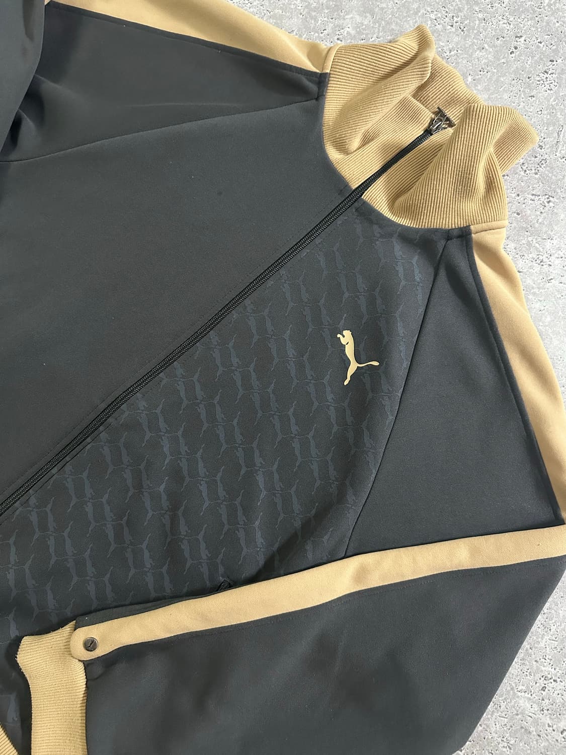 PUMA 트랙탑 상품이미지1