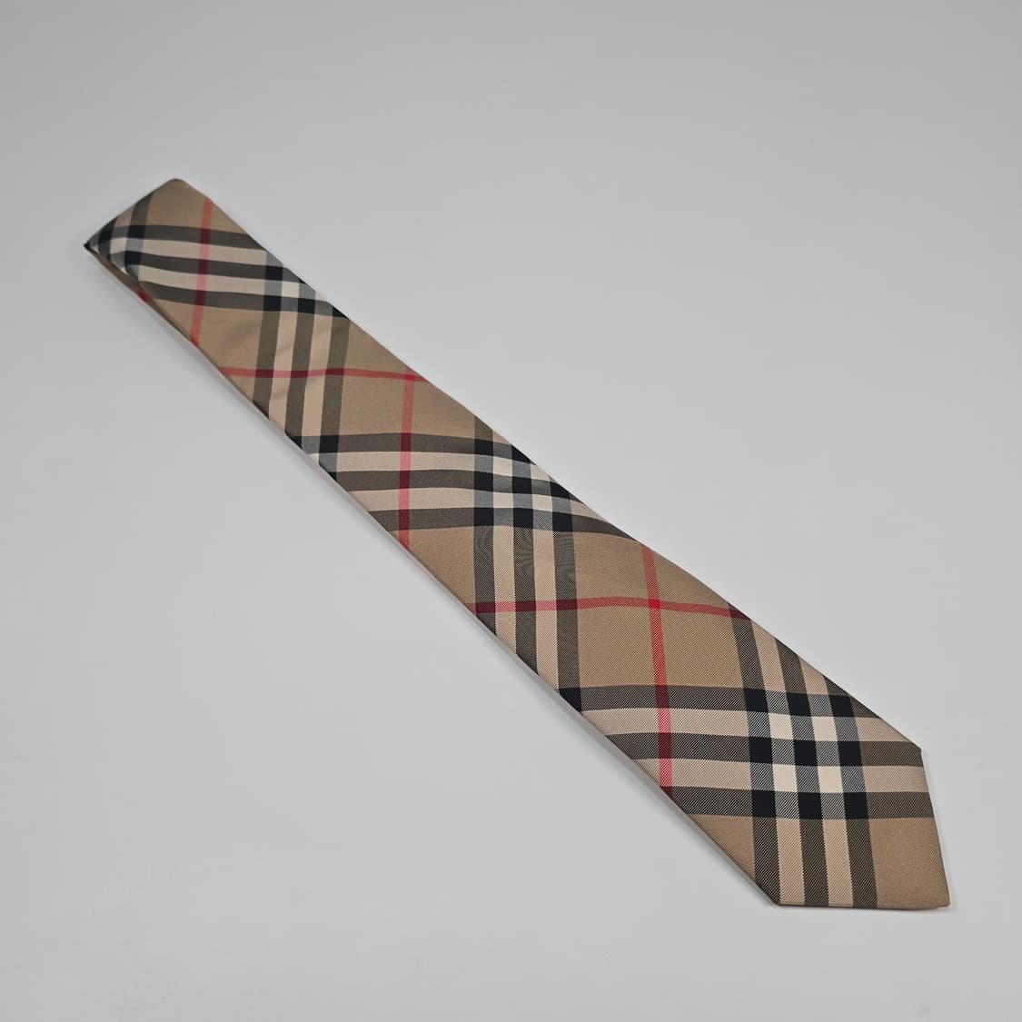 버버리 시그너처 체크 실크 넥타이 상품이미지1