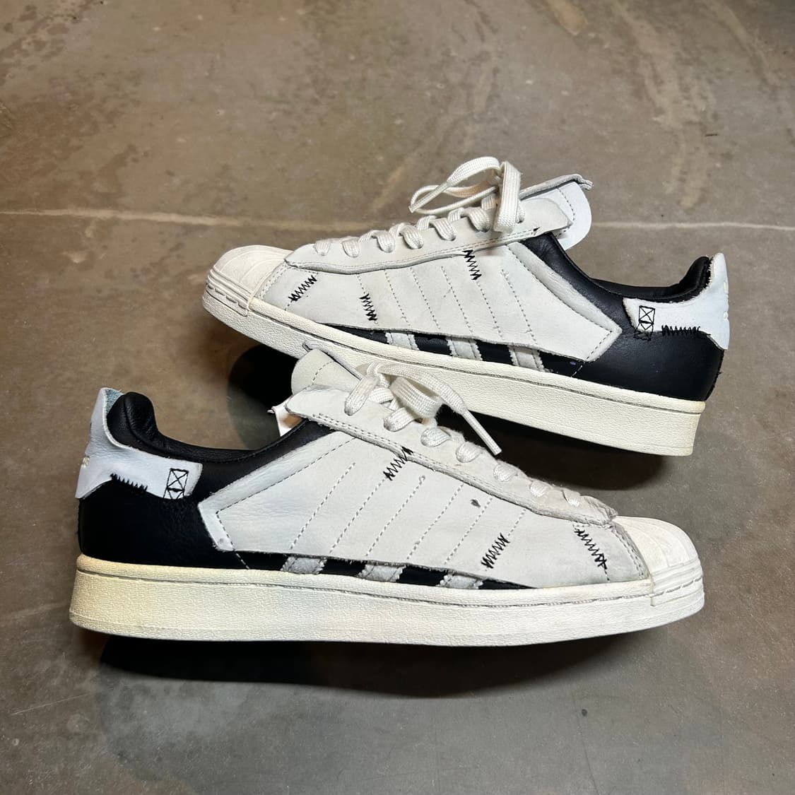 265) 아디다스 슈퍼스타 디컨스트럭티드 레더 상품이미지1