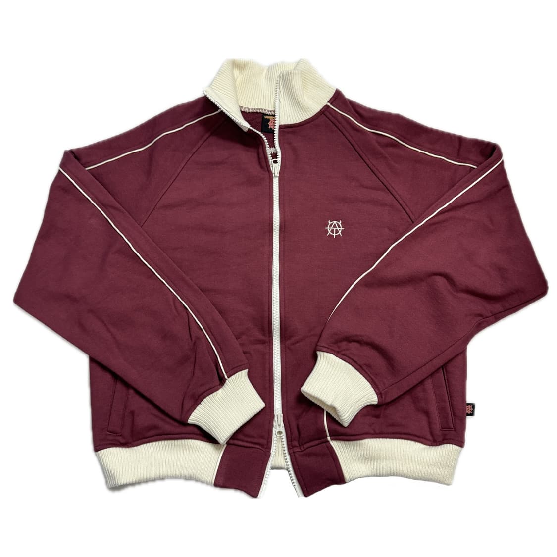 아스테르월드 츄리닝 셋업 새상품 판매합니다 상품이미지1