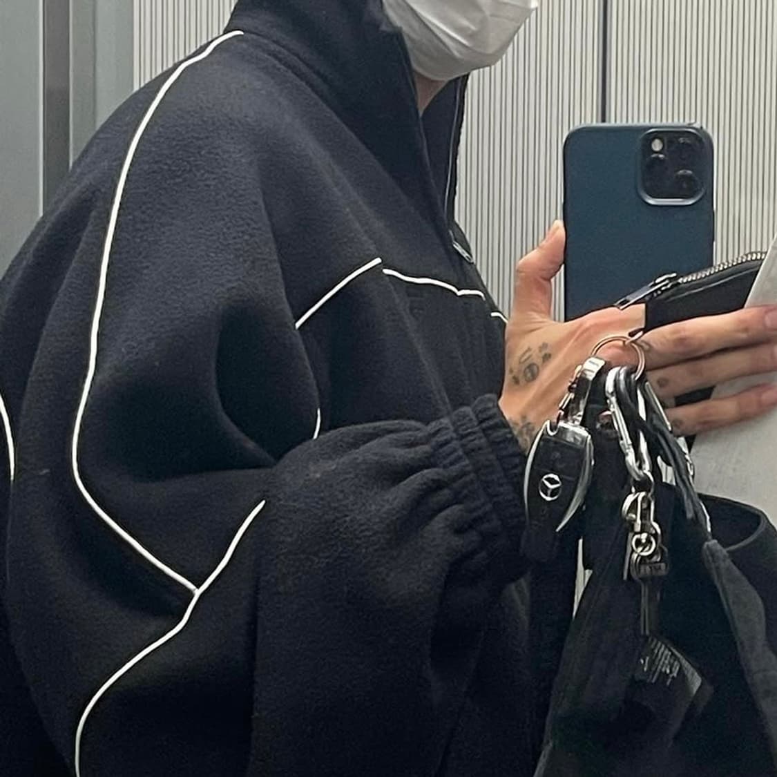 발렌시아가 후리스 46 상품이미지7