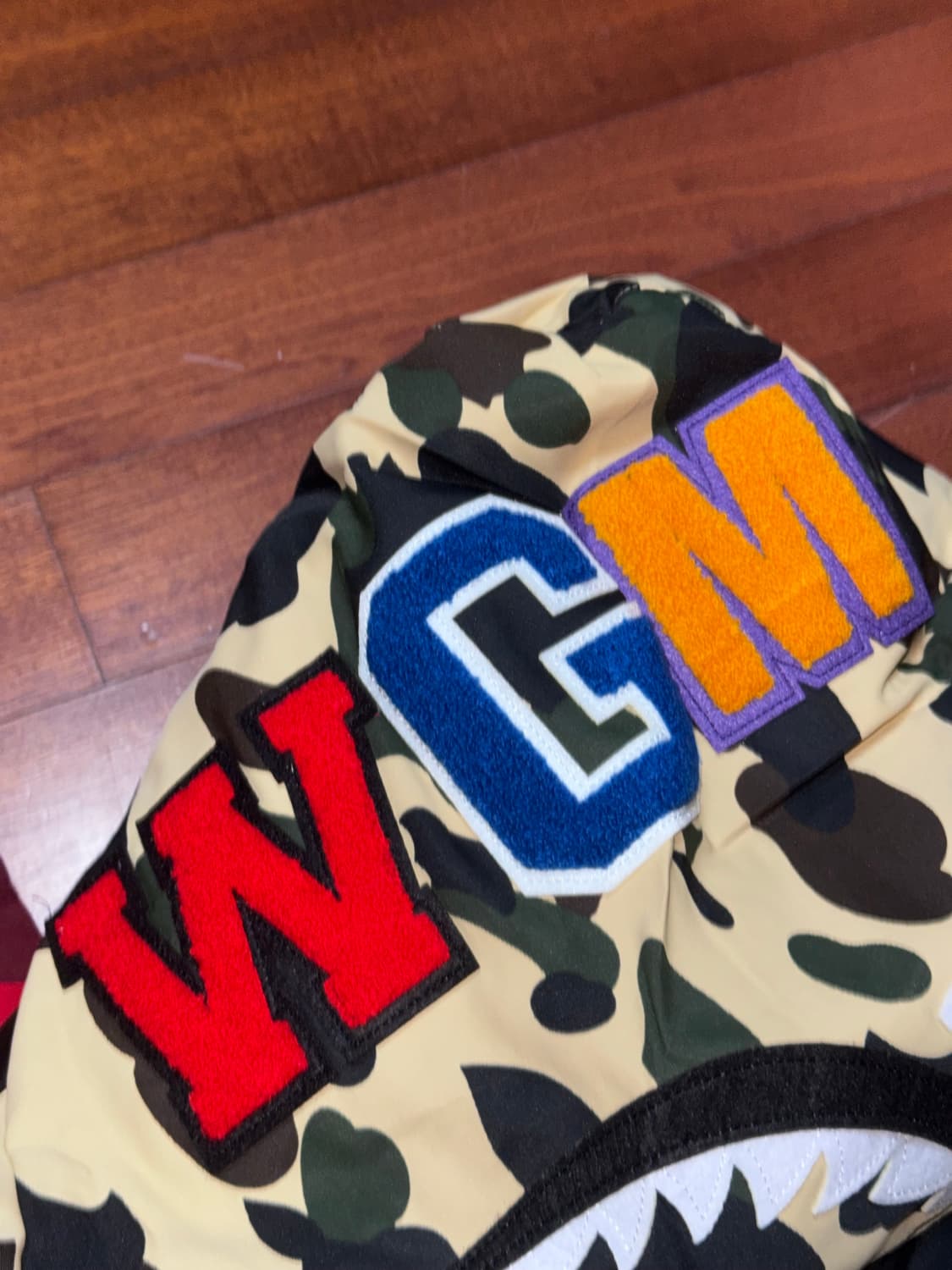 베이프 샤크 황계 패딩 상품이미지2