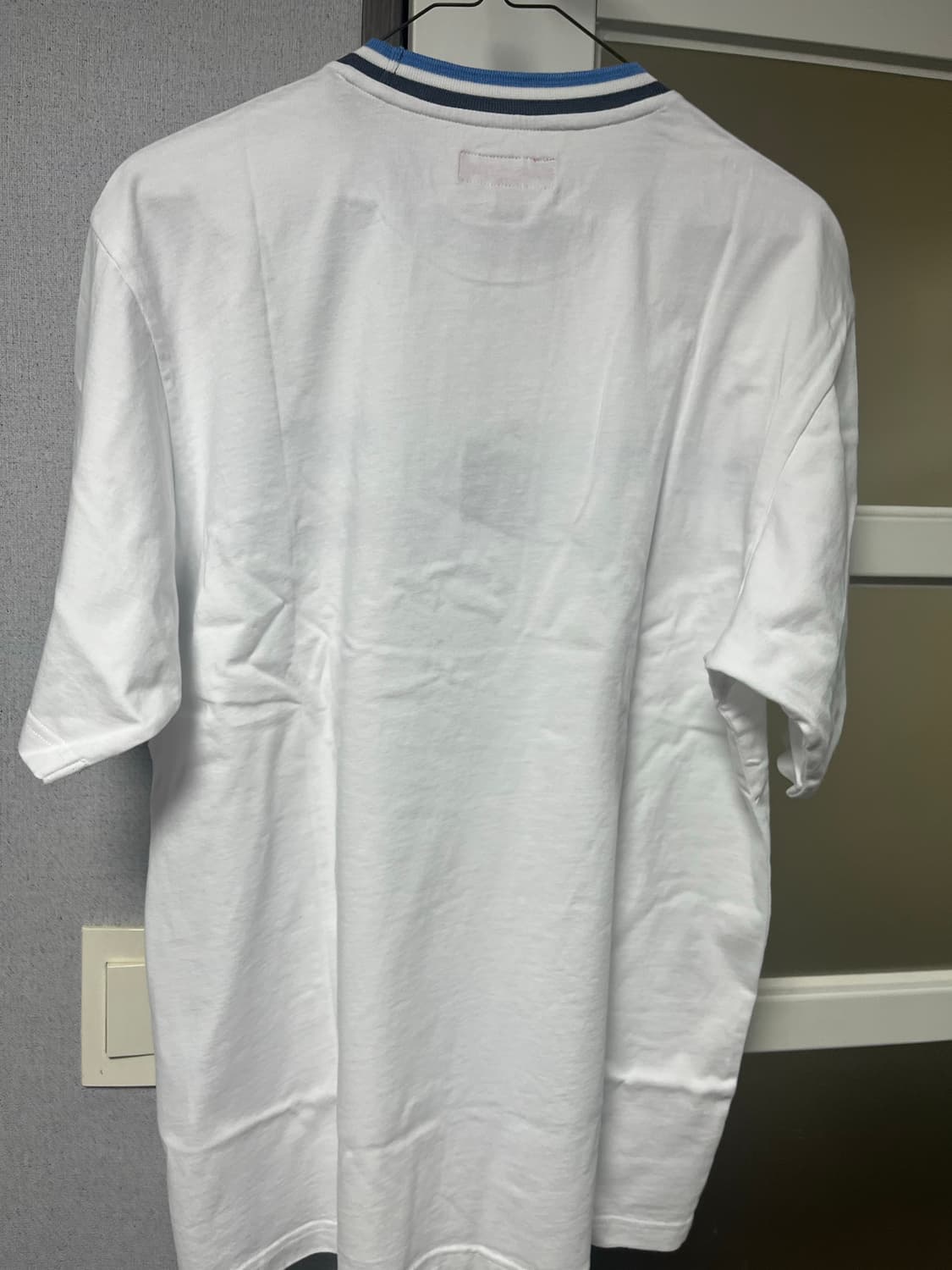 슈프림 24ss 티셔츠 (새상품) 상품이미지5