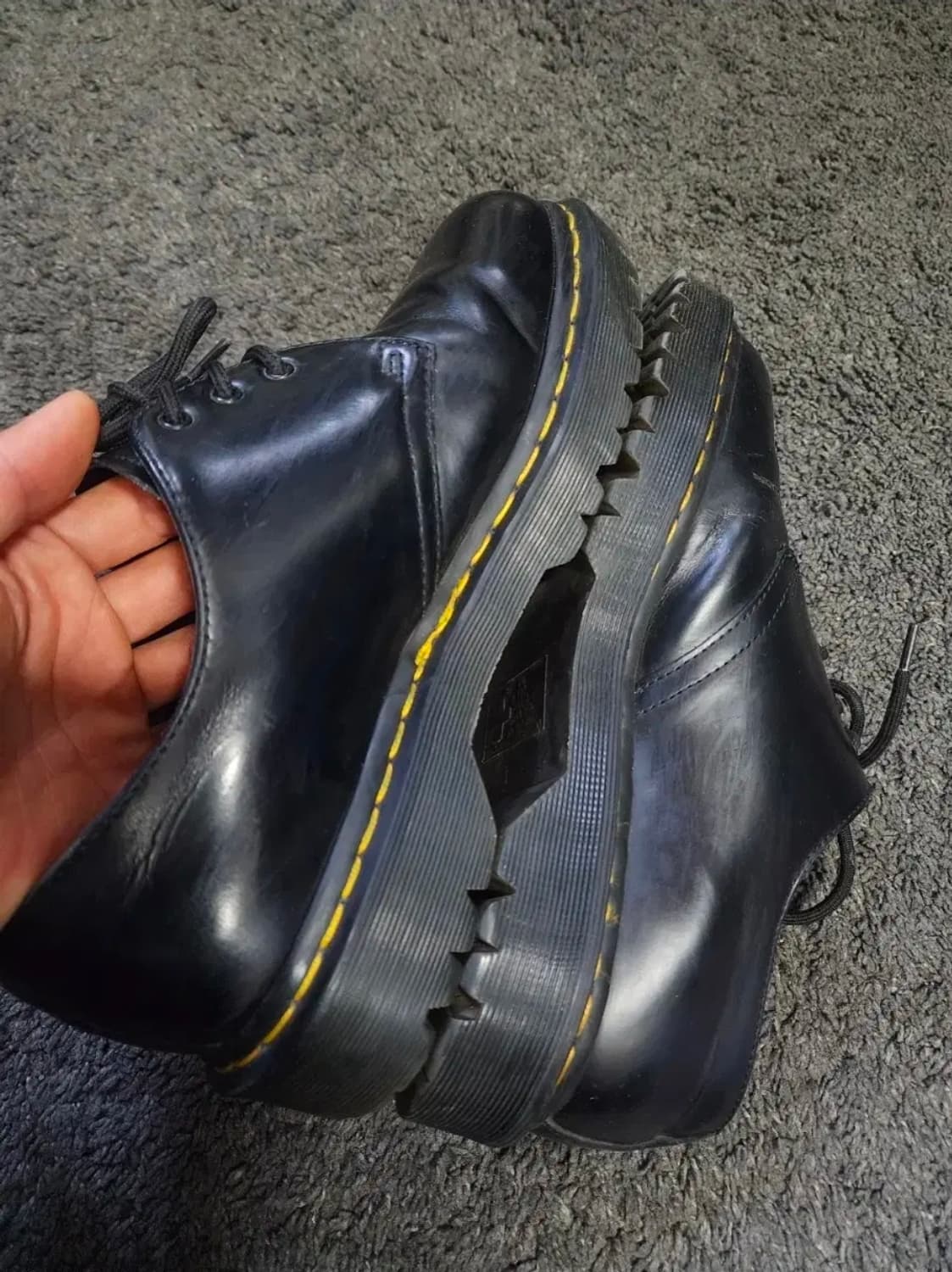 닥터마틴 1461  벡스 블랙 스무스 uk8  
270 사이즈  상품이미지8