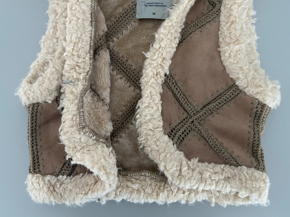 hooded shearling vest 상품이미지4