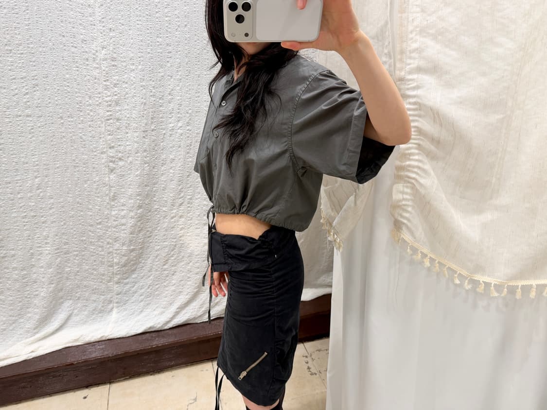 string charcoal cropped shirts 상품이미지3