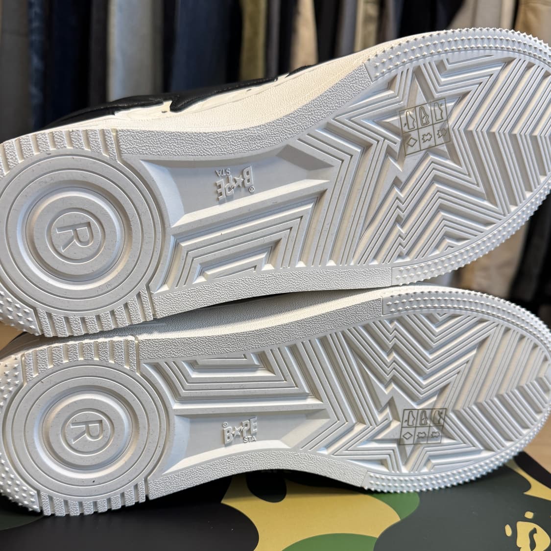 BAPE Bapesta 블랙/화이트 스니커즈 280사이즈 새상품 상품이미지5