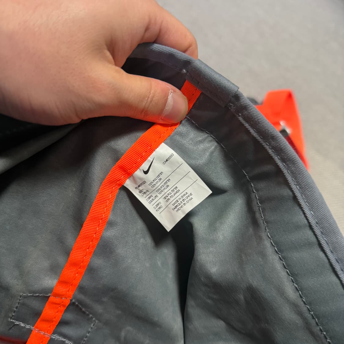 나이키 00s 모그 볼트 백팩 상품이미지4