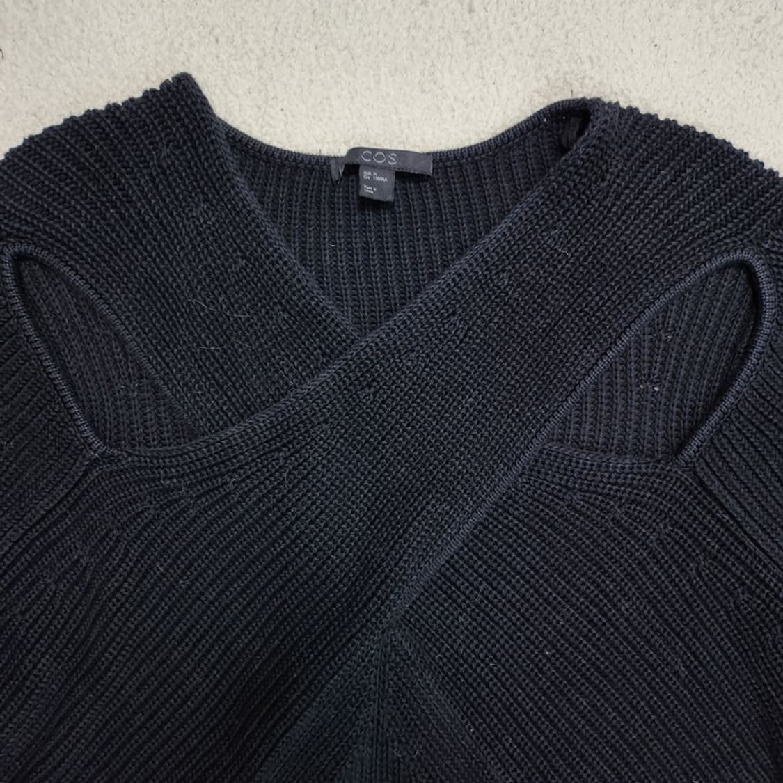 COS 드레이프드 패널 스웨터 Women M 상품이미지2