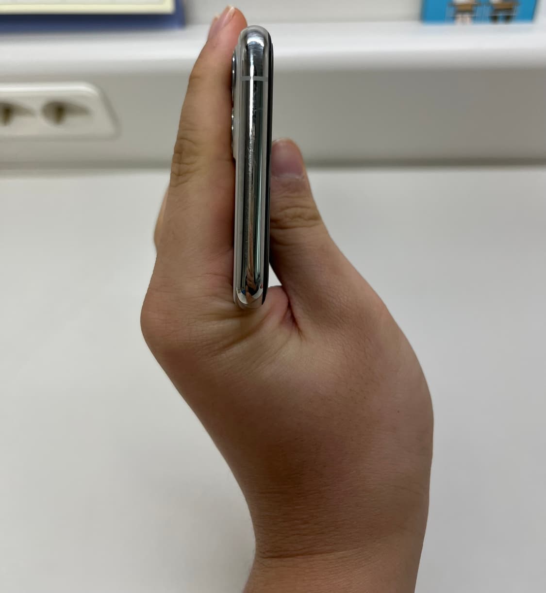 (네고가능)아이폰 11 프로 512GB 화이트(효율100%) 상품이미지6