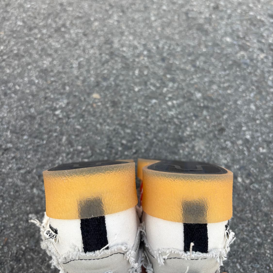 아디다스 X 송 포 더 뮤트 80s 270 상품이미지2