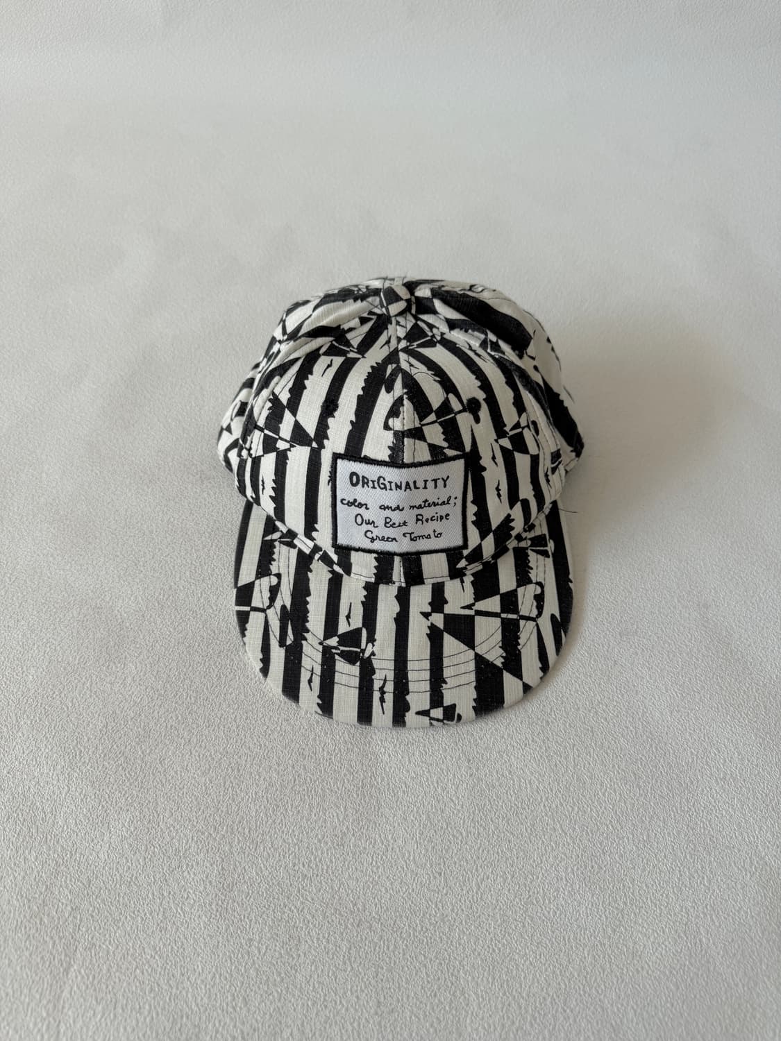 Pre owned 패턴 볼캡 상품이미지1
