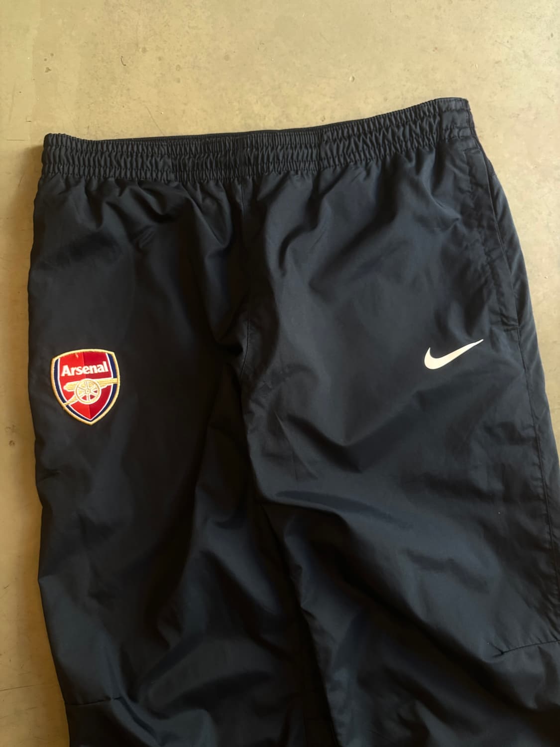 나이키 아스날 와이드 트랙팬츠 상품이미지3