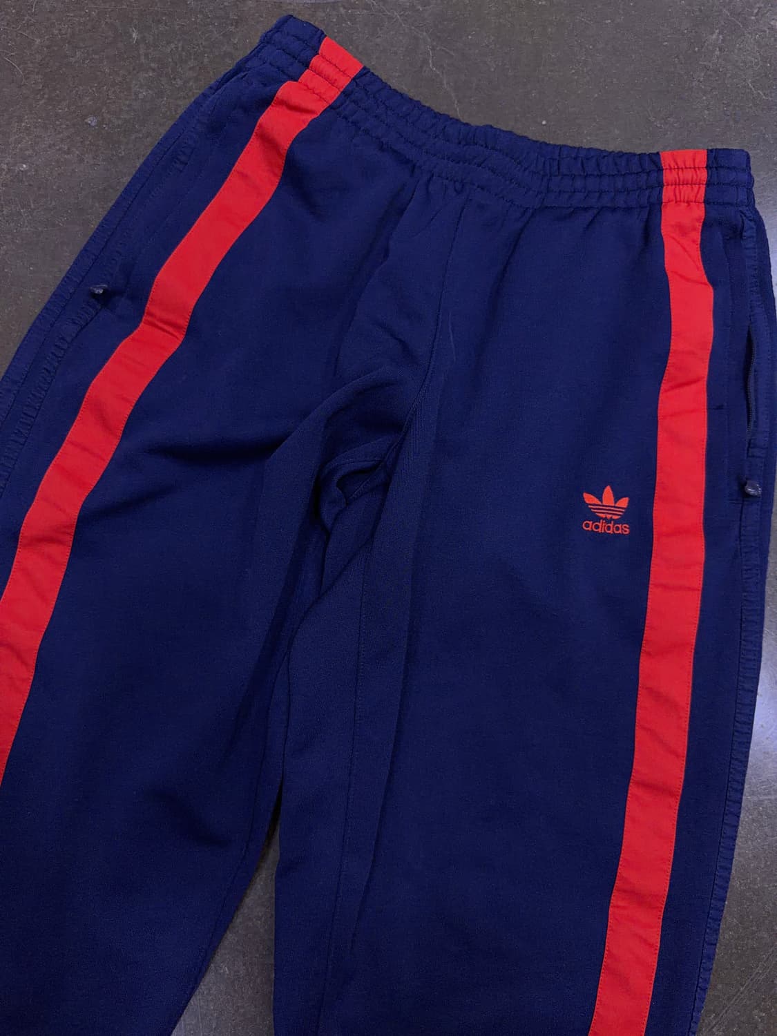 아디다스 웜업 트랙팬츠 트레이닝 네이비 레드 M 상품이미지6
