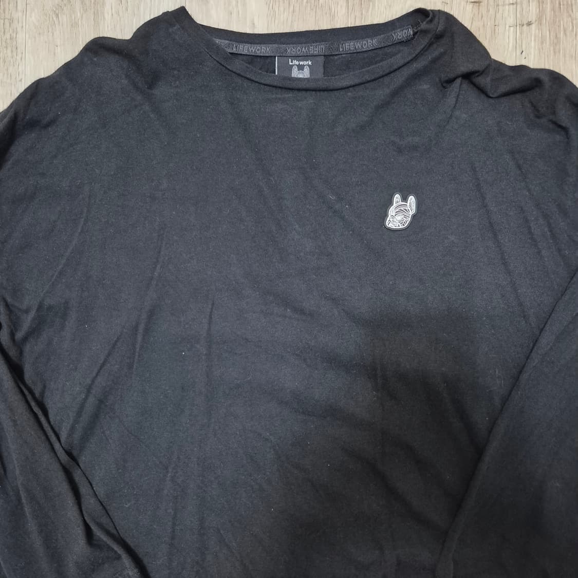 라이프워크 여성 루즈핏 와펜로고 롱슬리브 긴팔티 상품이미지3