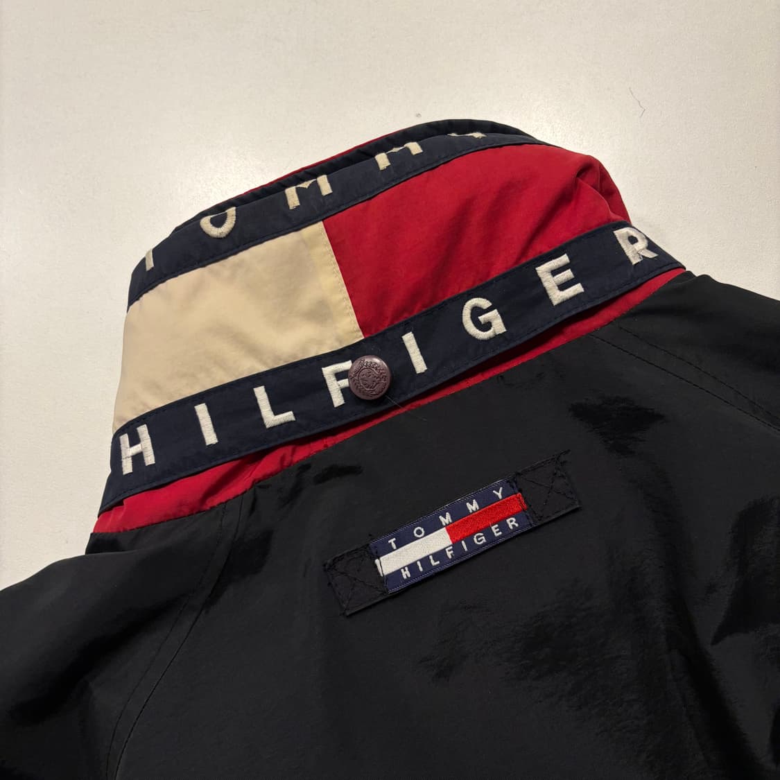 [L] 타미힐피거 올드스쿨 블랙 바람막이 자켓 D211 상품이미지8
