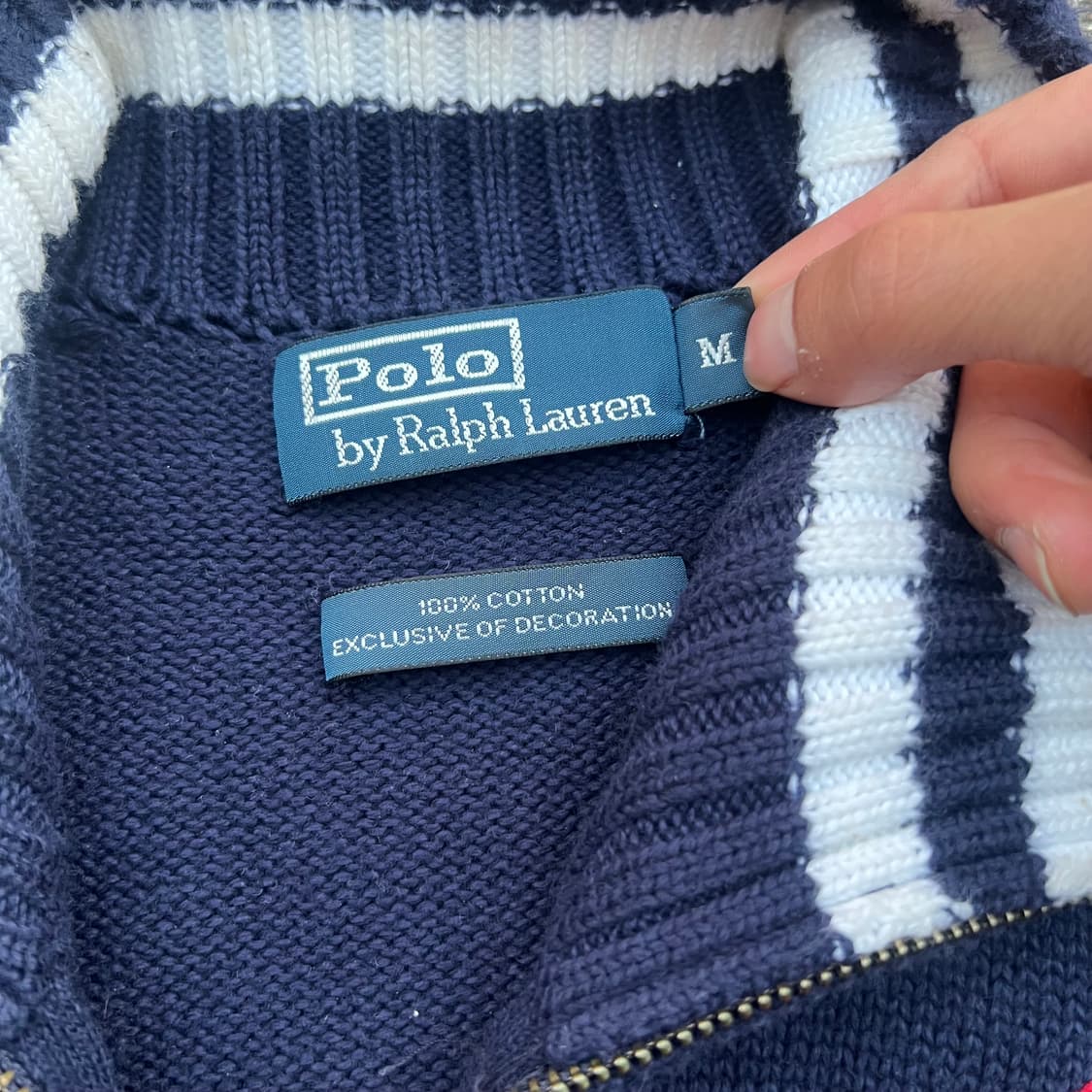 네이비 색상의 폴로 랄프로렌 니트 상품이미지3
