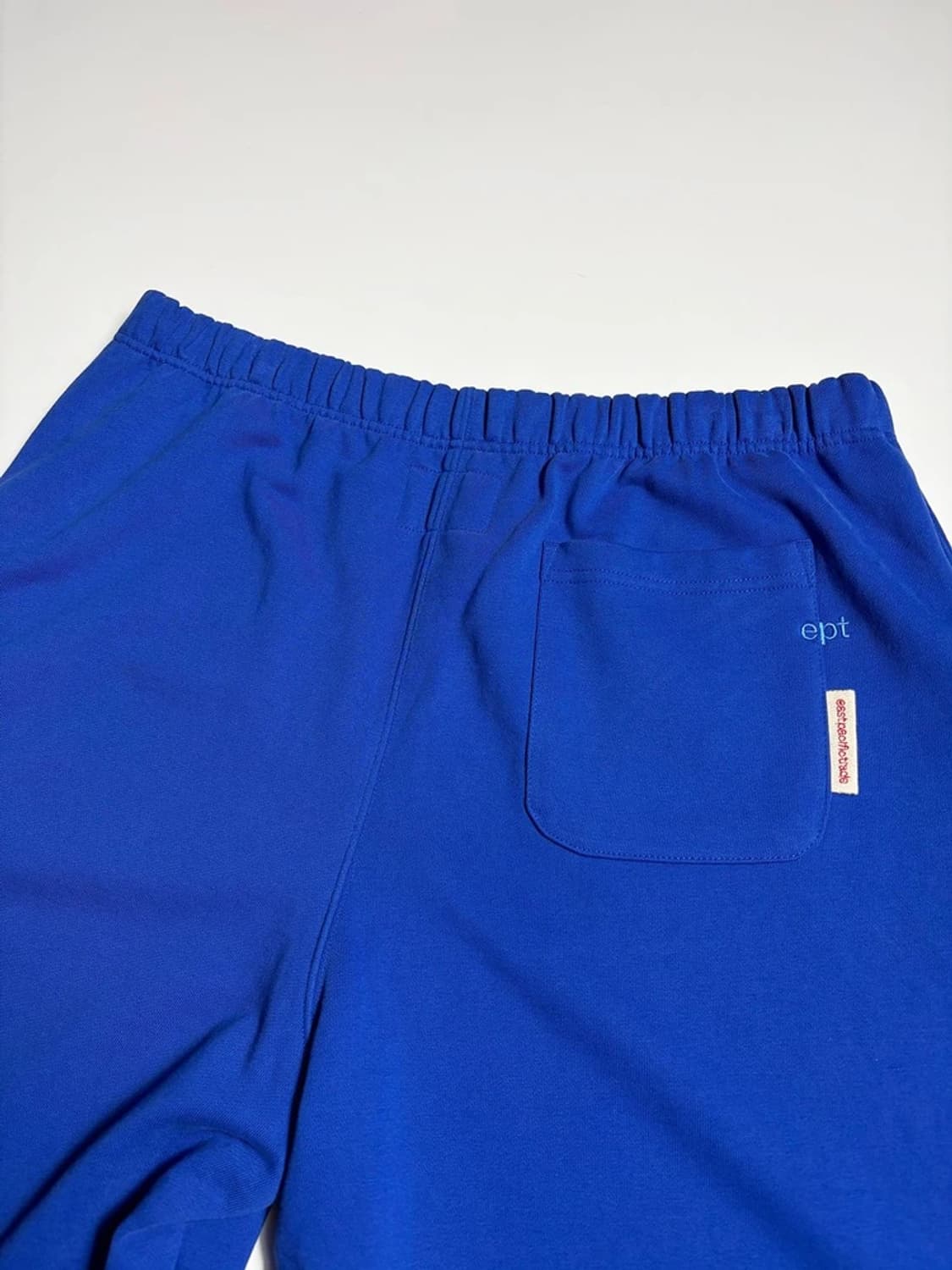 이피티 EPT EMBROIDERED 스웻 반바지 R1547 상품이미지4