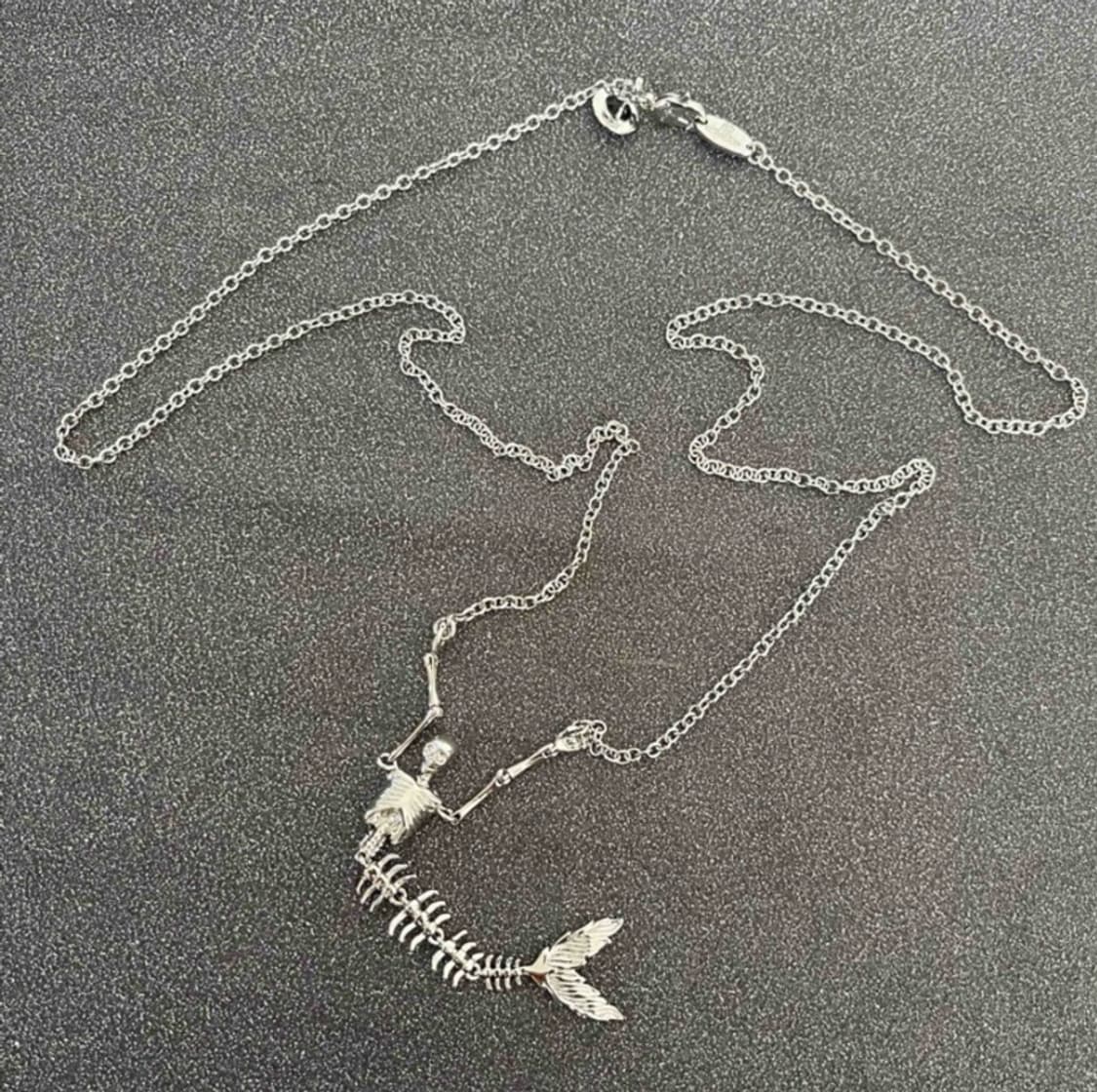 비비안웨스트우드 아카이브 스켈레톤 팬던트 목걸이  상품이미지1