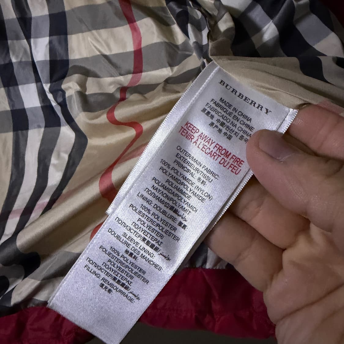 버버리 아동 패딩 점퍼 레드 (10세, 140cm) 상품이미지7