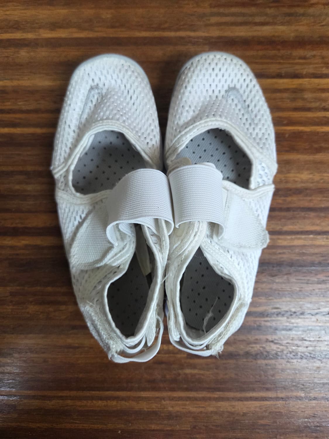 나이키 에어리프트 화이트 210 상품이미지1