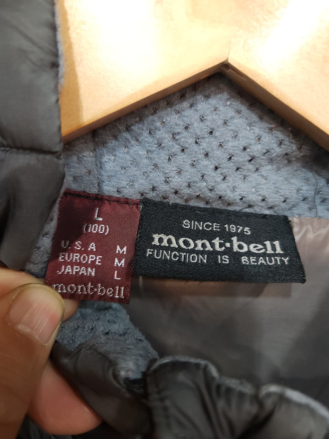 몽벨 800필 구스 경량 패딩 점퍼

 상품이미지5