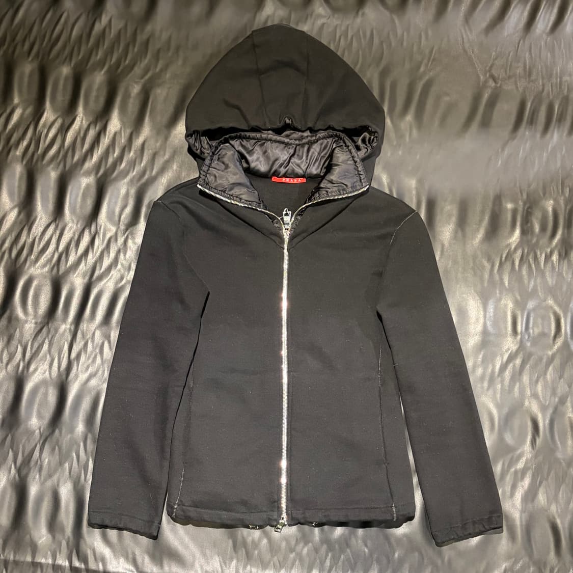 프라다 반목 후드집업 상품이미지1