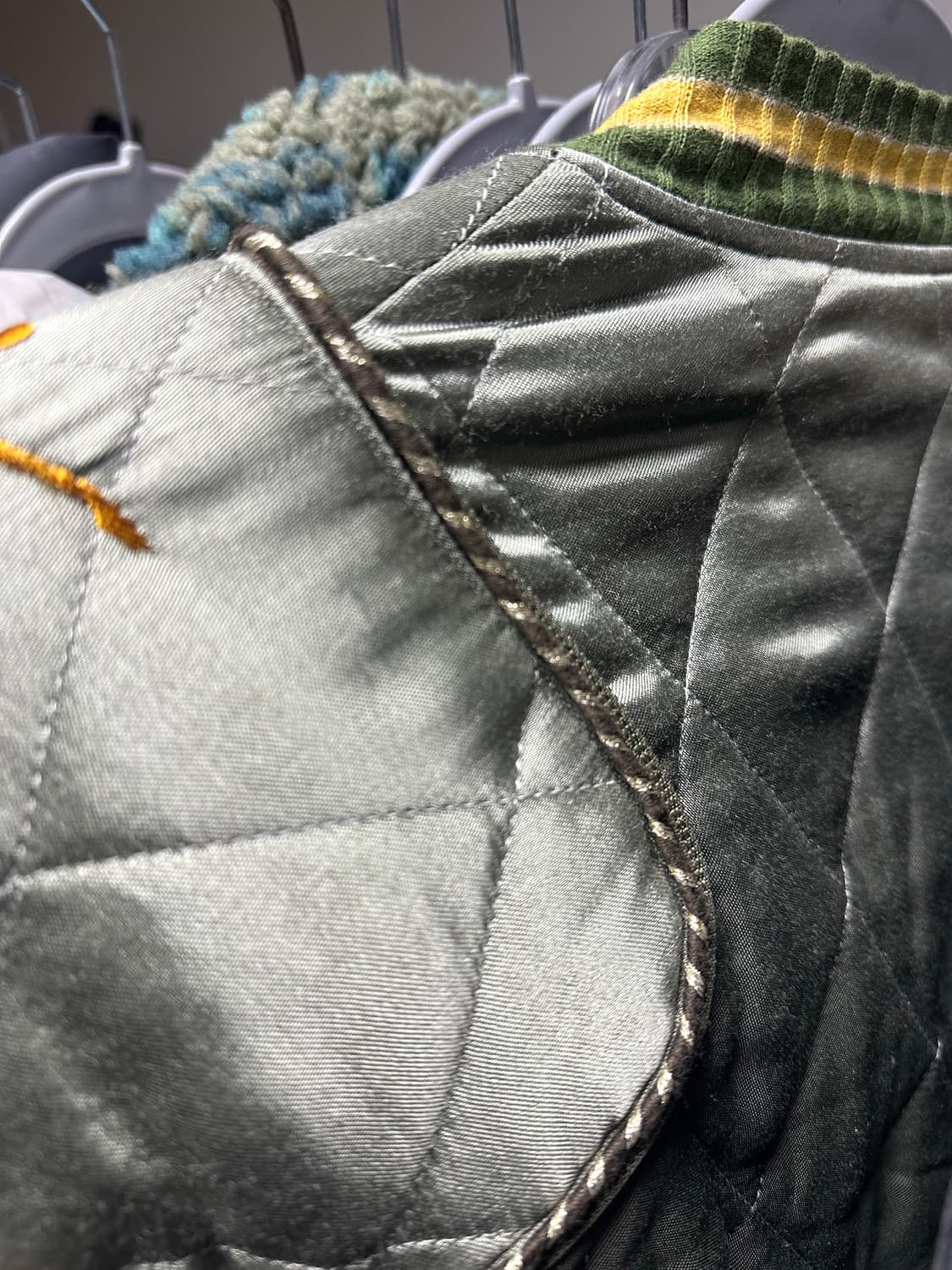 캐피탈 샴 봄버 자켓 3사이즈 판매합니다  상품이미지7