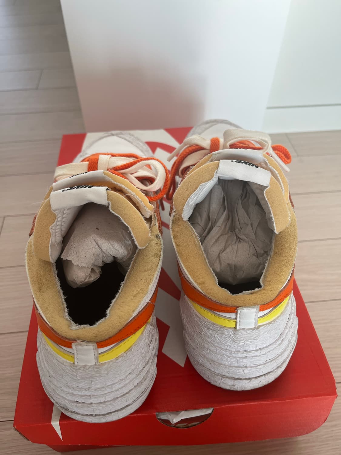 나이키 사카이 블레이저 275 상품이미지2