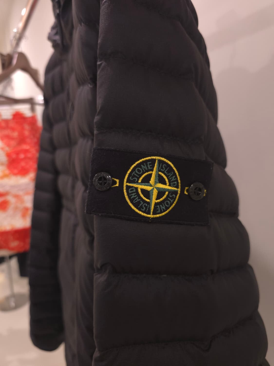 [정품/중고] 스톤아일랜드 경량 패딩 상품이미지2