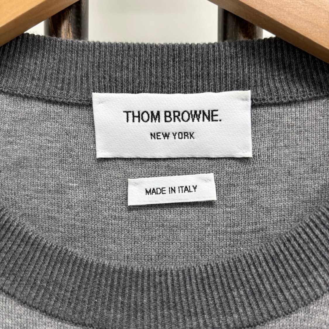 [42]톰브라운 사선완장 원피스 상품이미지3