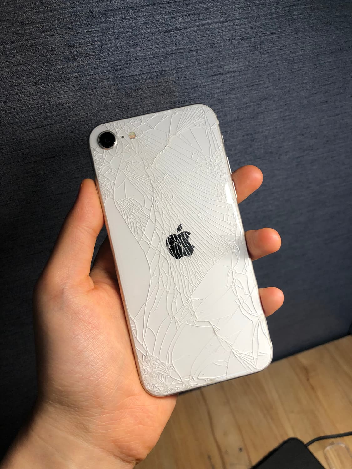 아이폰 se12 상품이미지2