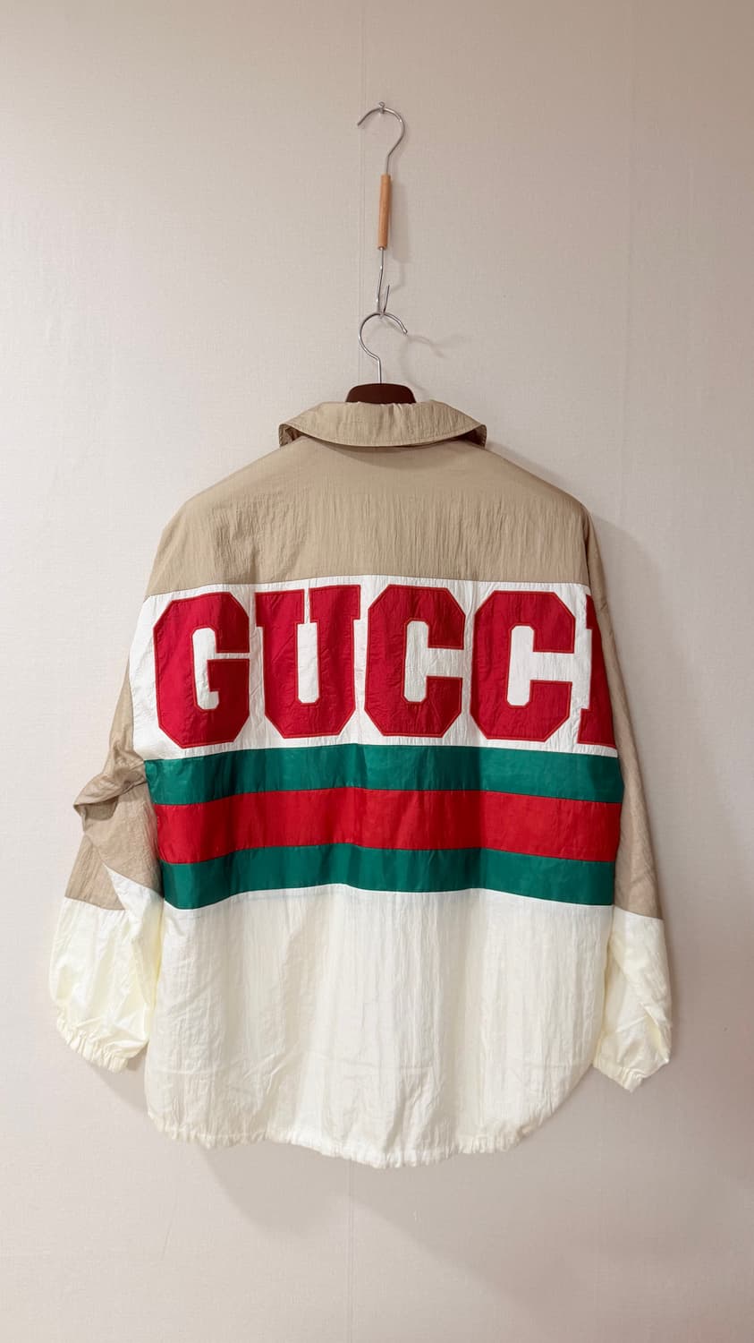 정품새상품) 구찌 GUCCI 20SS 셰브론 바람막이 M 정가 260만 상품이미지1
