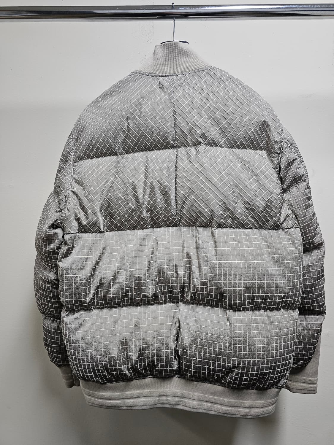 스톤아일랜드 MACRO RIPSTOP NYLON METAL DOWN-TC 상품이미지2