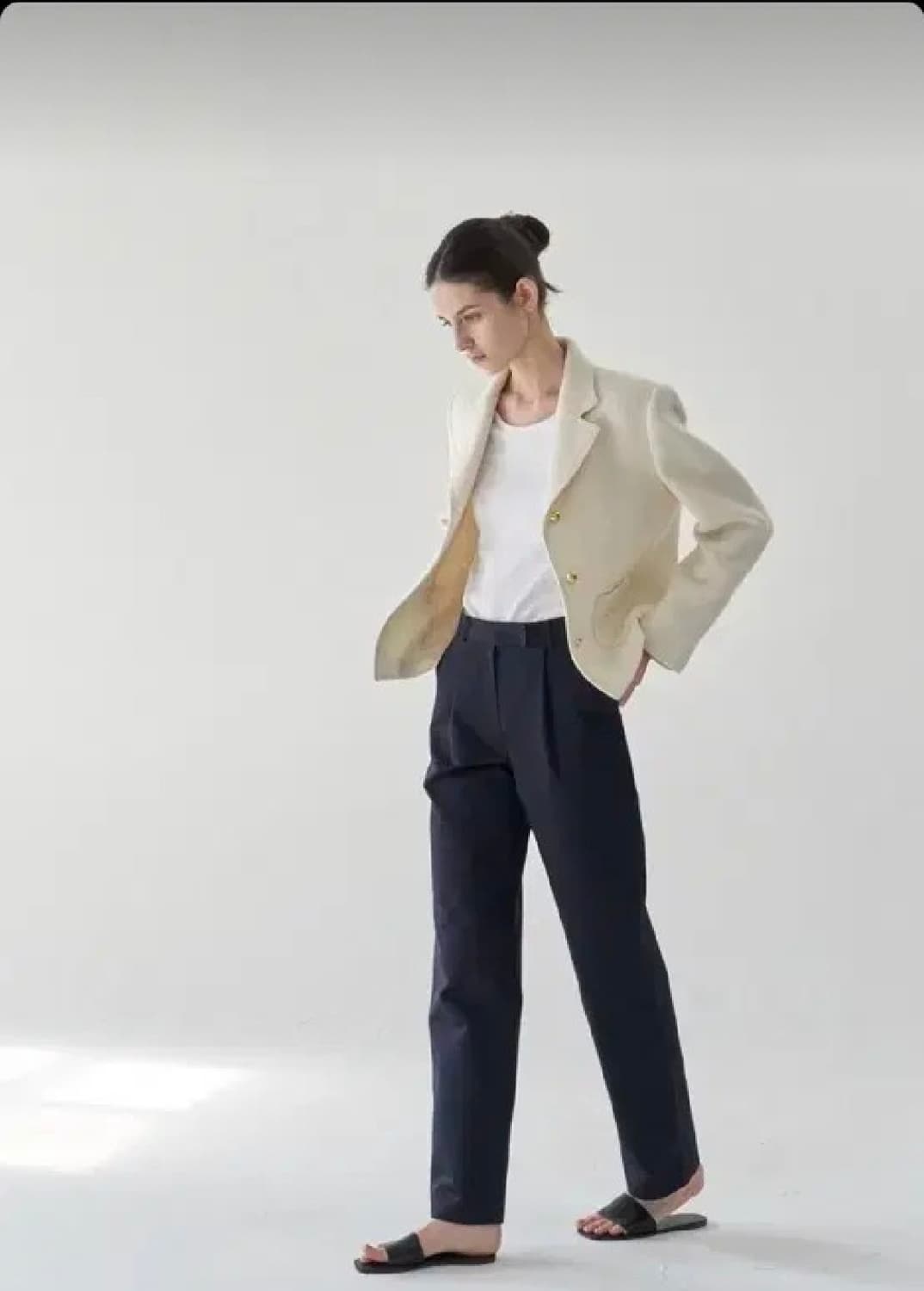 르로브 클래식 트위드 자켓  상품이미지3