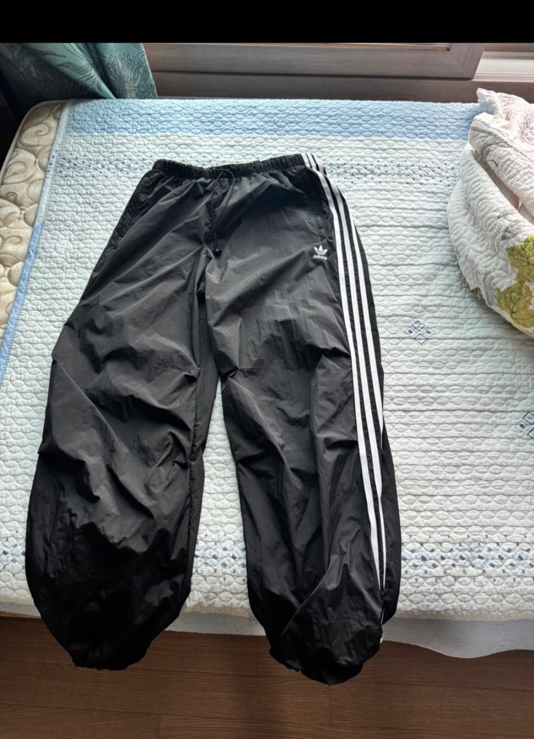 아디다스 바지 3S 우븐 파라슈트 L 상품이미지2
