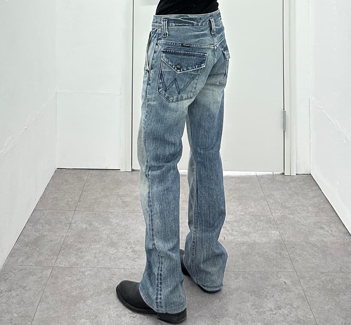 Wrangler 'W' Stitch Flaree Denim 상품이미지1