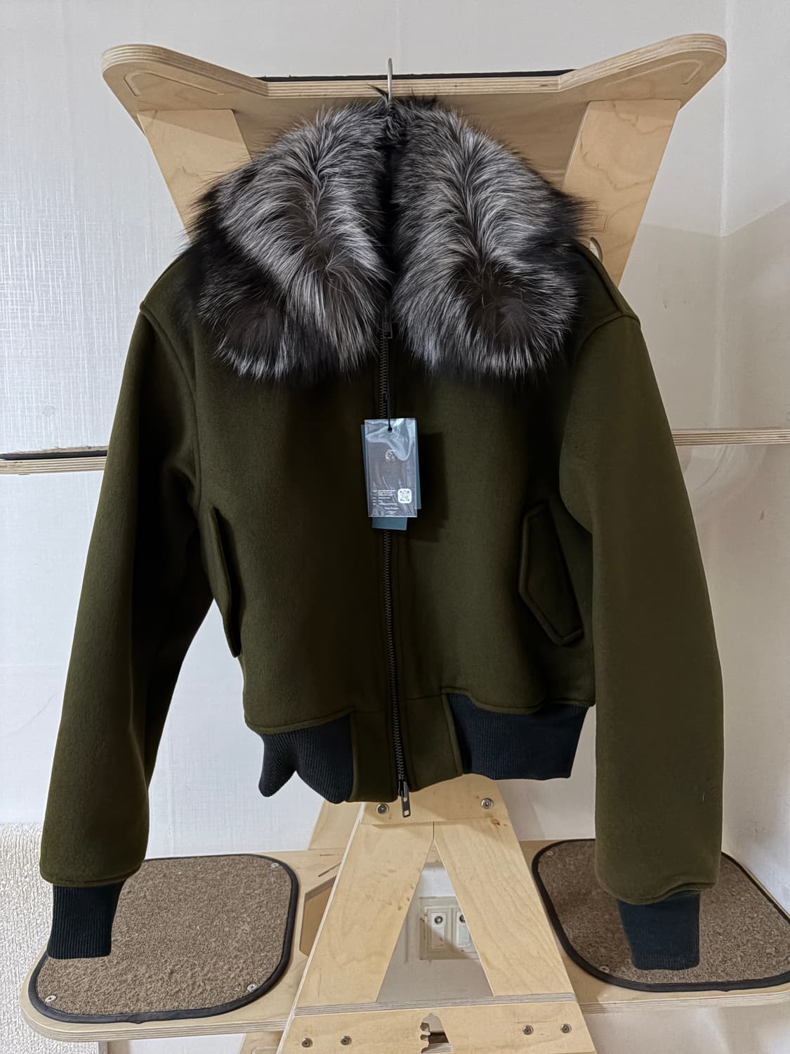 [1] 언더마이카 코드네임 발키리 실버 폭스 카라 울 자켓 상품이미지2