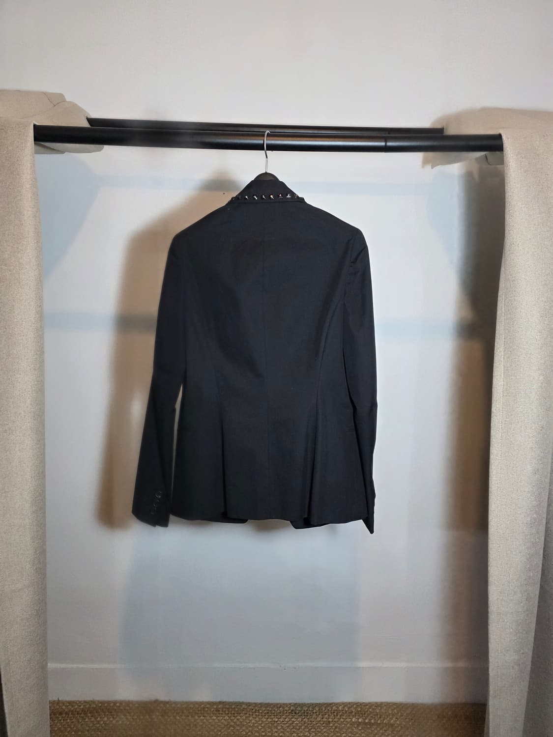 06 SS Undercover "T" studded blazer 상품이미지3