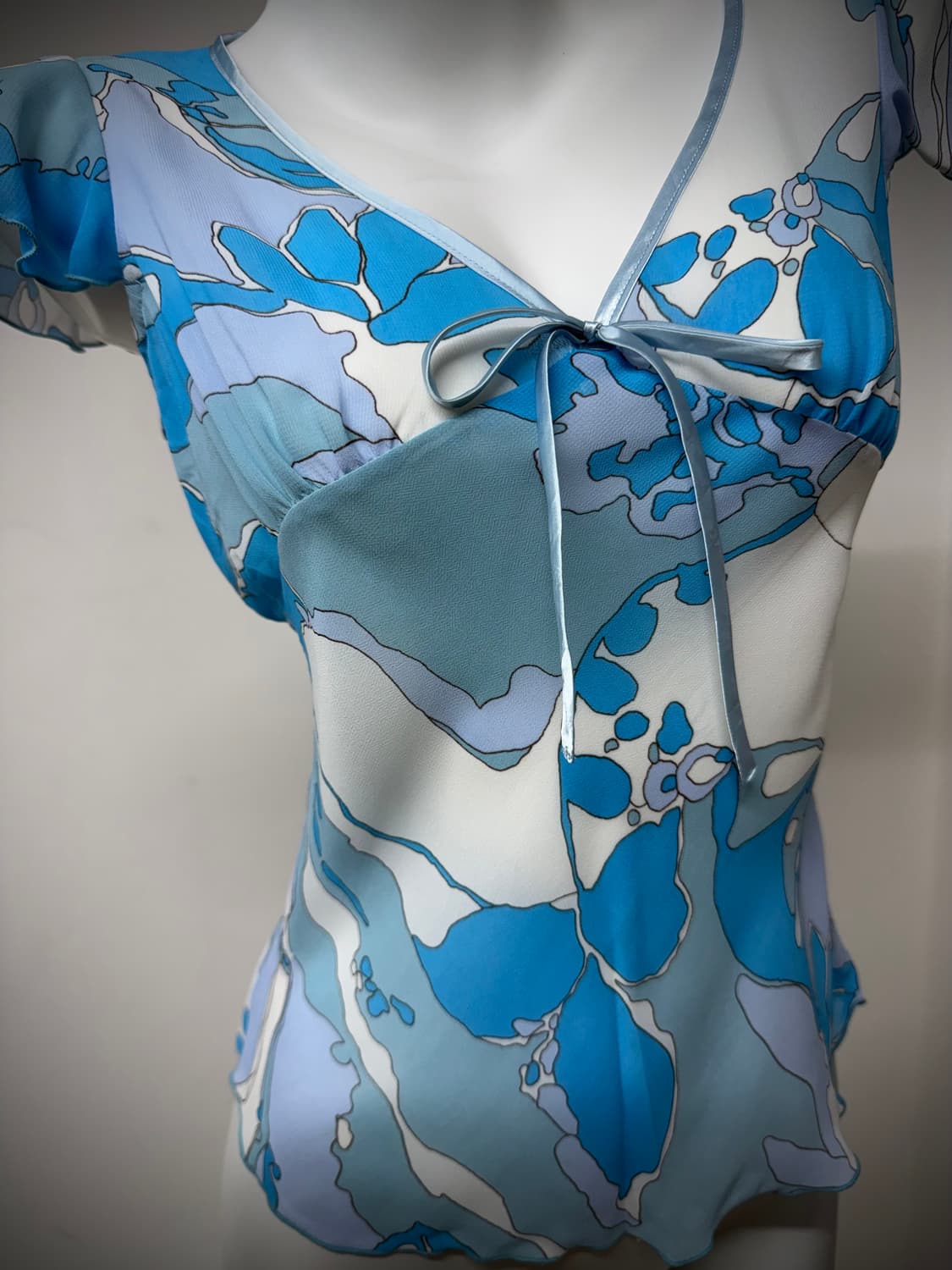 Ribbon detailed blue blouse 상품이미지4