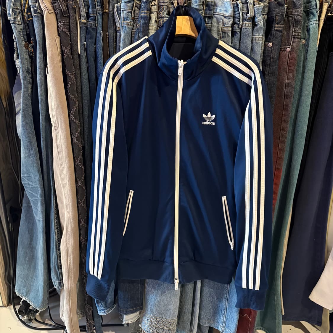 아디다스 x 휴먼메이드 리버시블 트랙탑 져지 상품이미지5