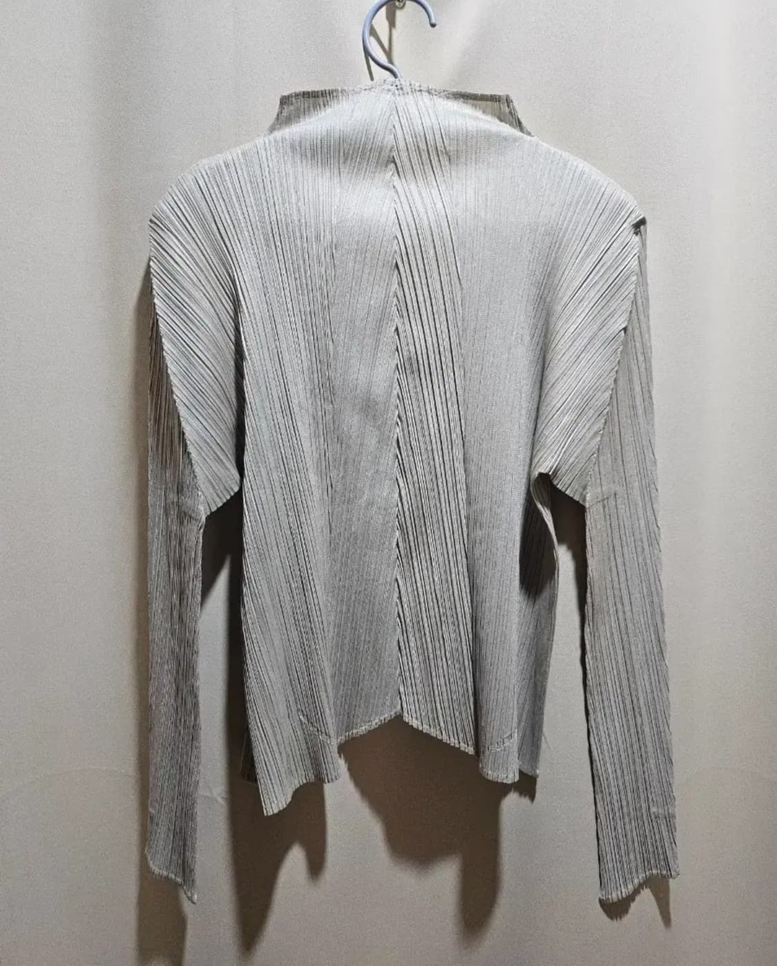 플리츠플리즈 가디건 상품이미지2